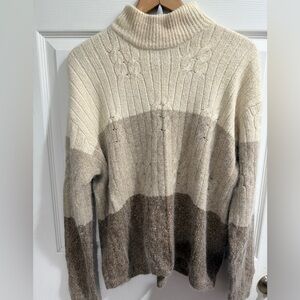 VTG Cozy Silk Angora Rabbit Hair Lambswool Blend Turtleneck Colorblock Sweater